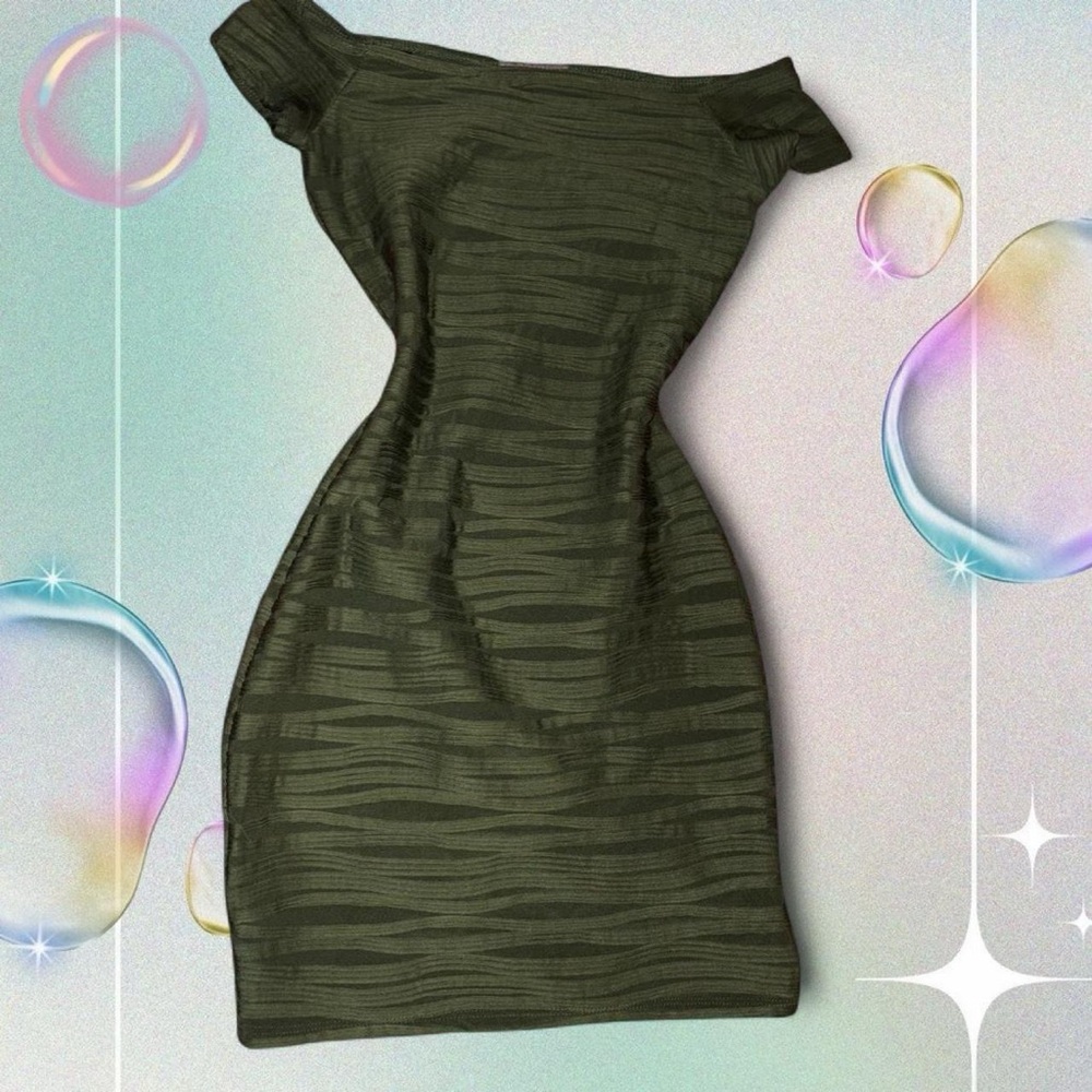 NWOT vtg y2k brat star mcbling off shoulder textured bodycon dress, fits sz md
